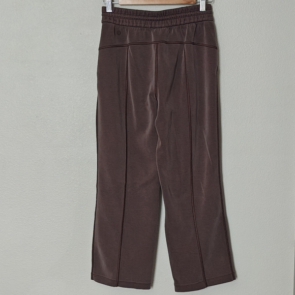 Lululemon Softstreme High-Rise Straight-Leg Cropped Pant - Picture 5 of 10